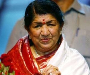 Lata Mangeshkar as Daughter of the Nation