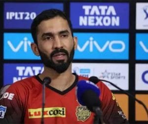 Dinesh Karthik apologizes
