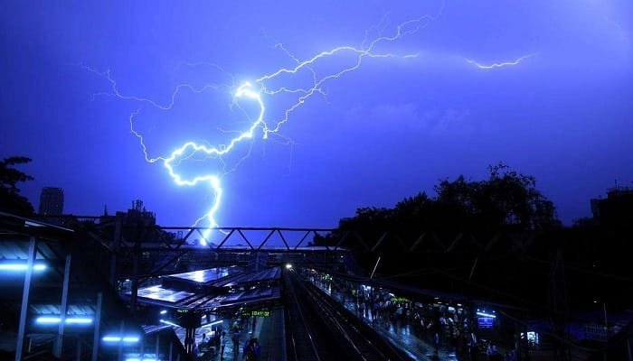 180069-andhra-pradesh-heavy-rains-weather-report-met-dept-coastal-andhra