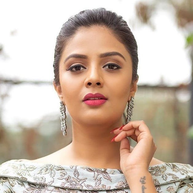 sreemukhiii_20200303_162540_7.jpg