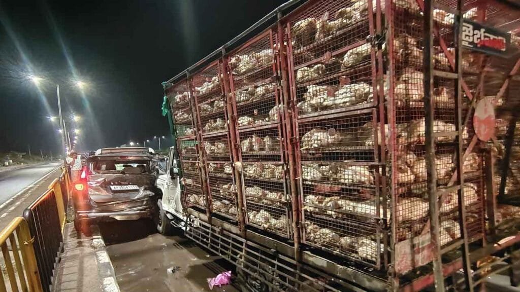 ఢీ డ్యాన్స్ మాస్టర్ పండుకు ప్రమాదం.. రెండు కాళ్లకు తీవ్ర గాయాలు 2 PANDU 1 616fd3e538