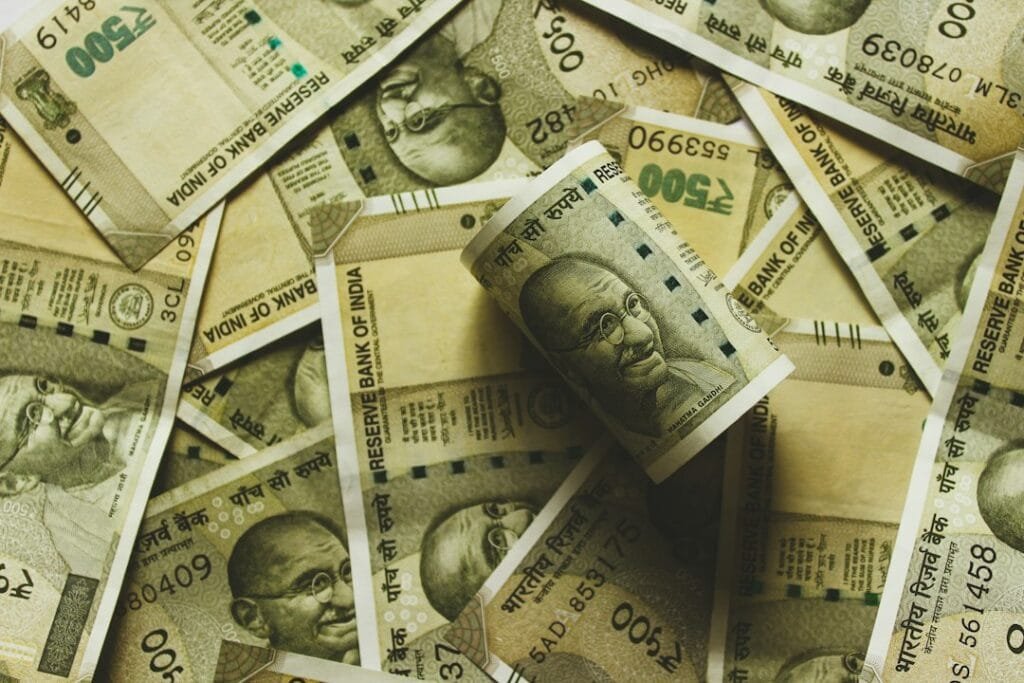 రూ.2,000 పైబడిన UPI చెల్లింపులపై 0.4% MDR.. సుప్రీంకోర్టు స్టేకు నిరాకరణ 1 భారత డిజిటల్ చెల్లింపులకు ప్రతినిధి చిత్రం