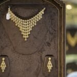 Gold Price: బంగారం ధరలకు మద్దతు.. Fed అక్టోబర్ రేటు పెంపు అంచనాలు తగ్గడంతో కదలిక