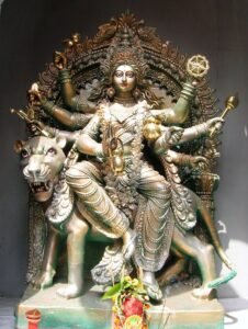 కూష్మాండ దేవి విగ్రహం — ఆరాధనకు ప్రతీకాత్మక చిత్రం